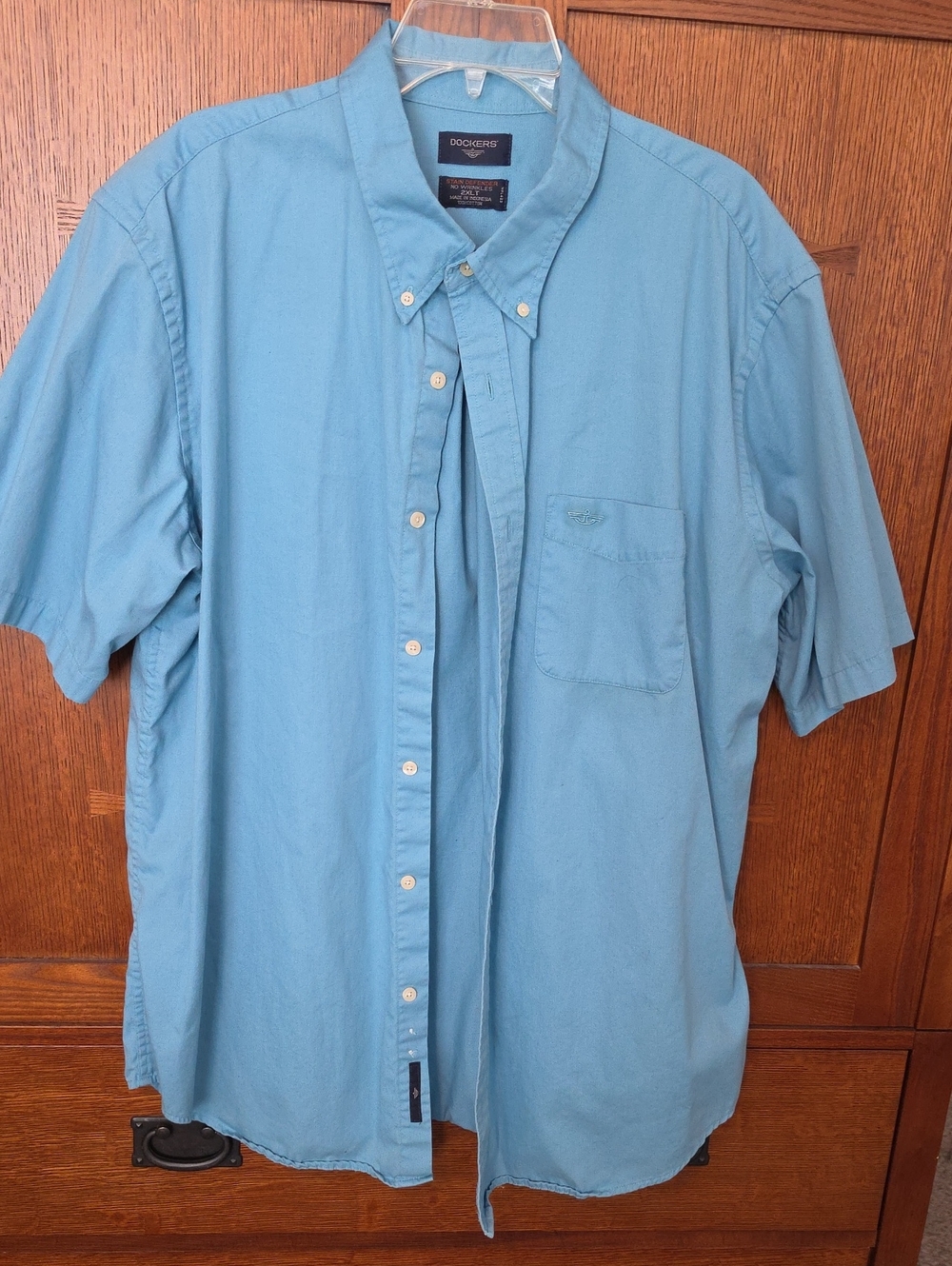 Dockers Light Blue Short-Sleeve Button-Down Shirt
